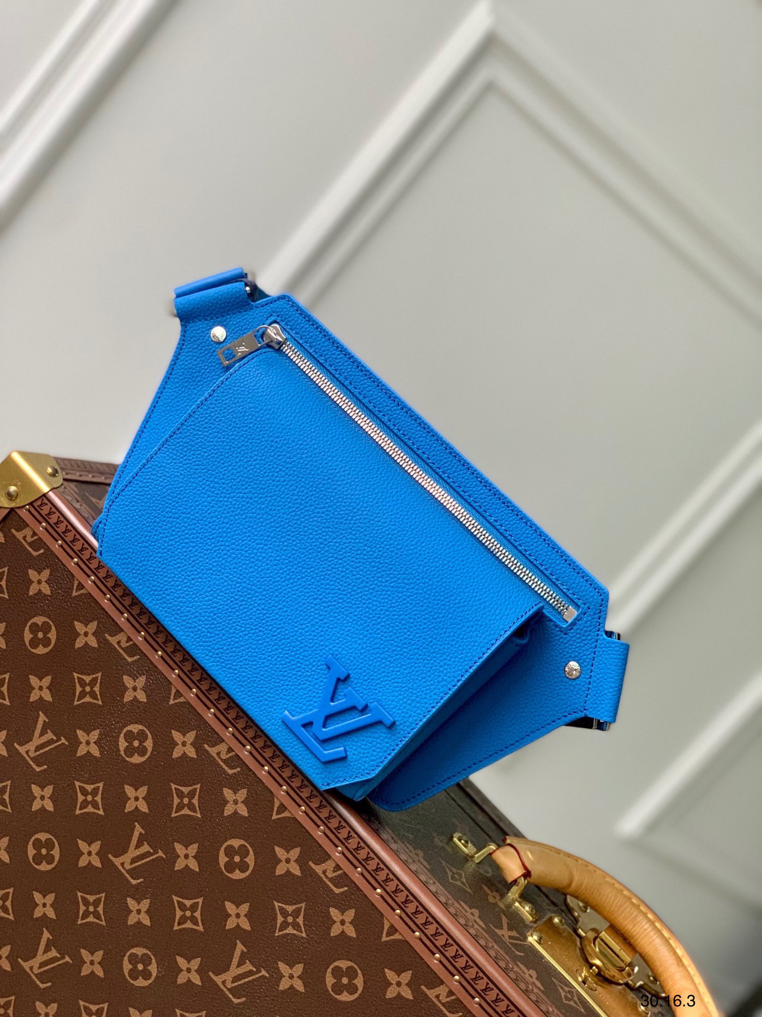 Túi xách nam Louis Vuitton siêu cấp